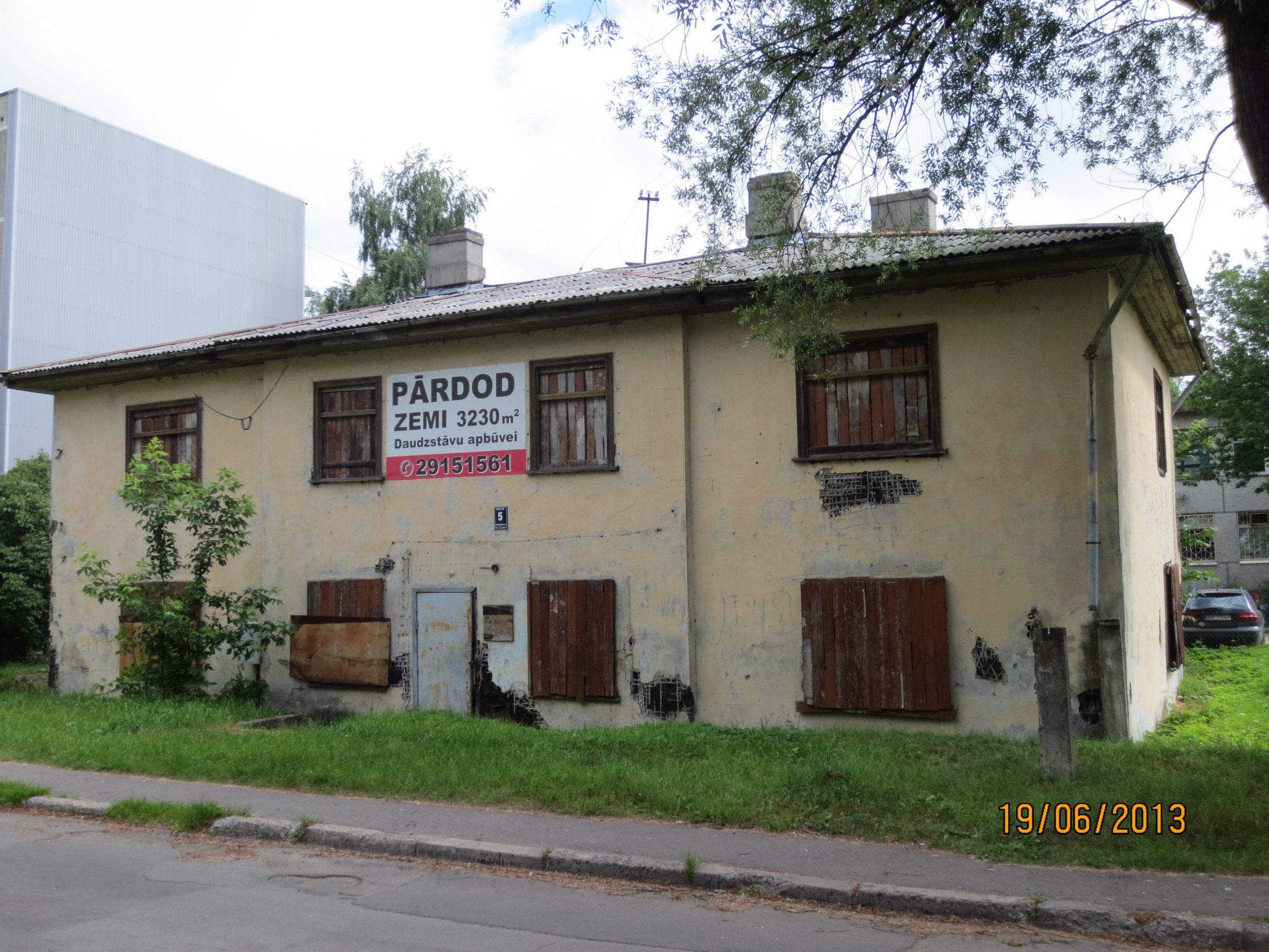 Stūres 1