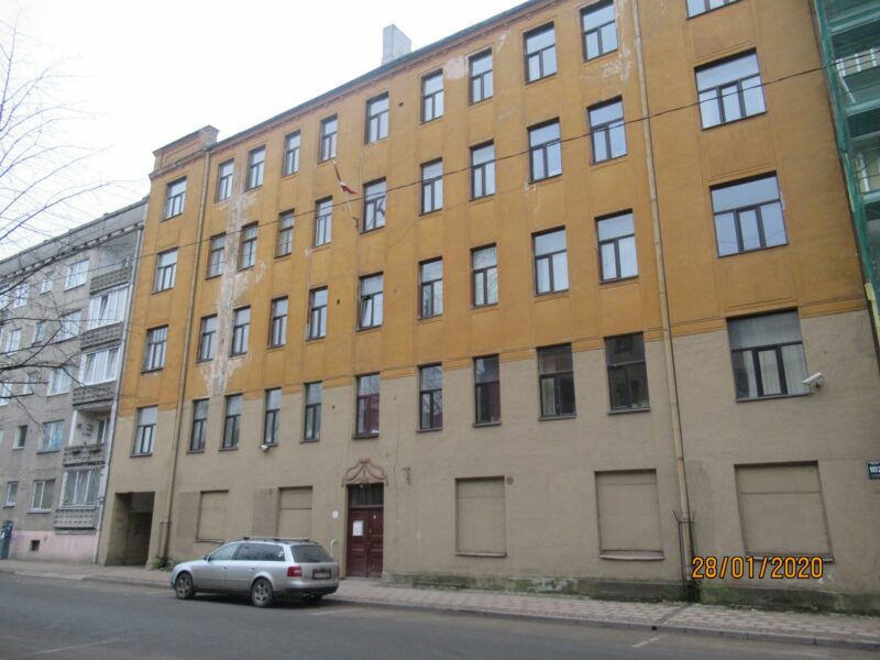 0100 032 0086 001