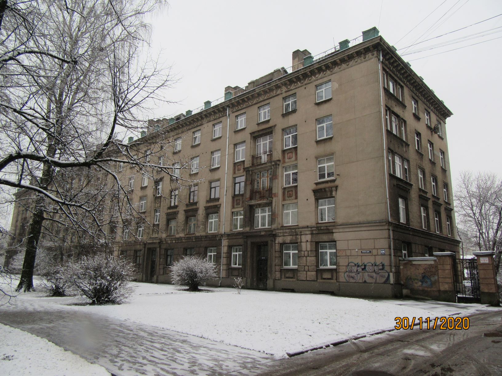 Brīvības 236