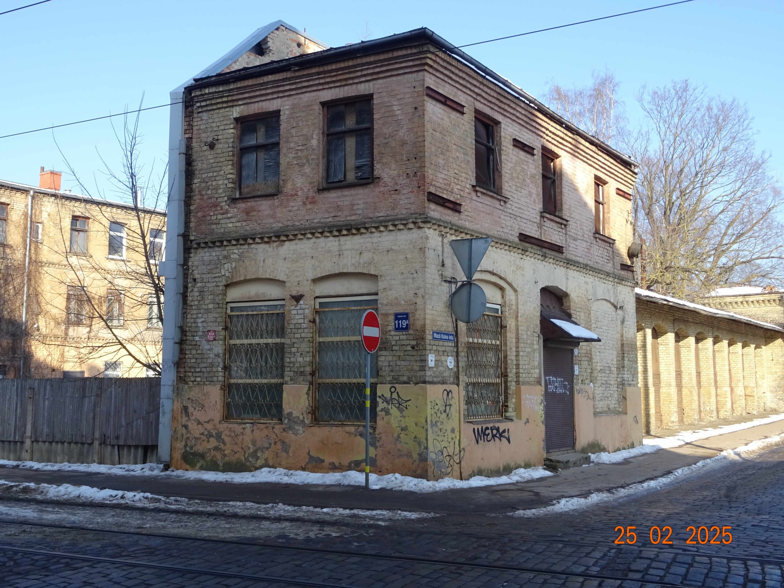 Mazā Kalna 1A